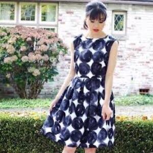 Dear Creatures Harper Dress in Stacked Dots Print Size Small